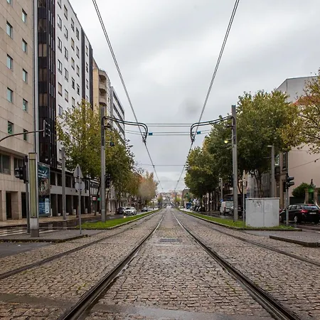 Silva's * 加亚新城